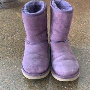 UGG classic Boots purple size 8